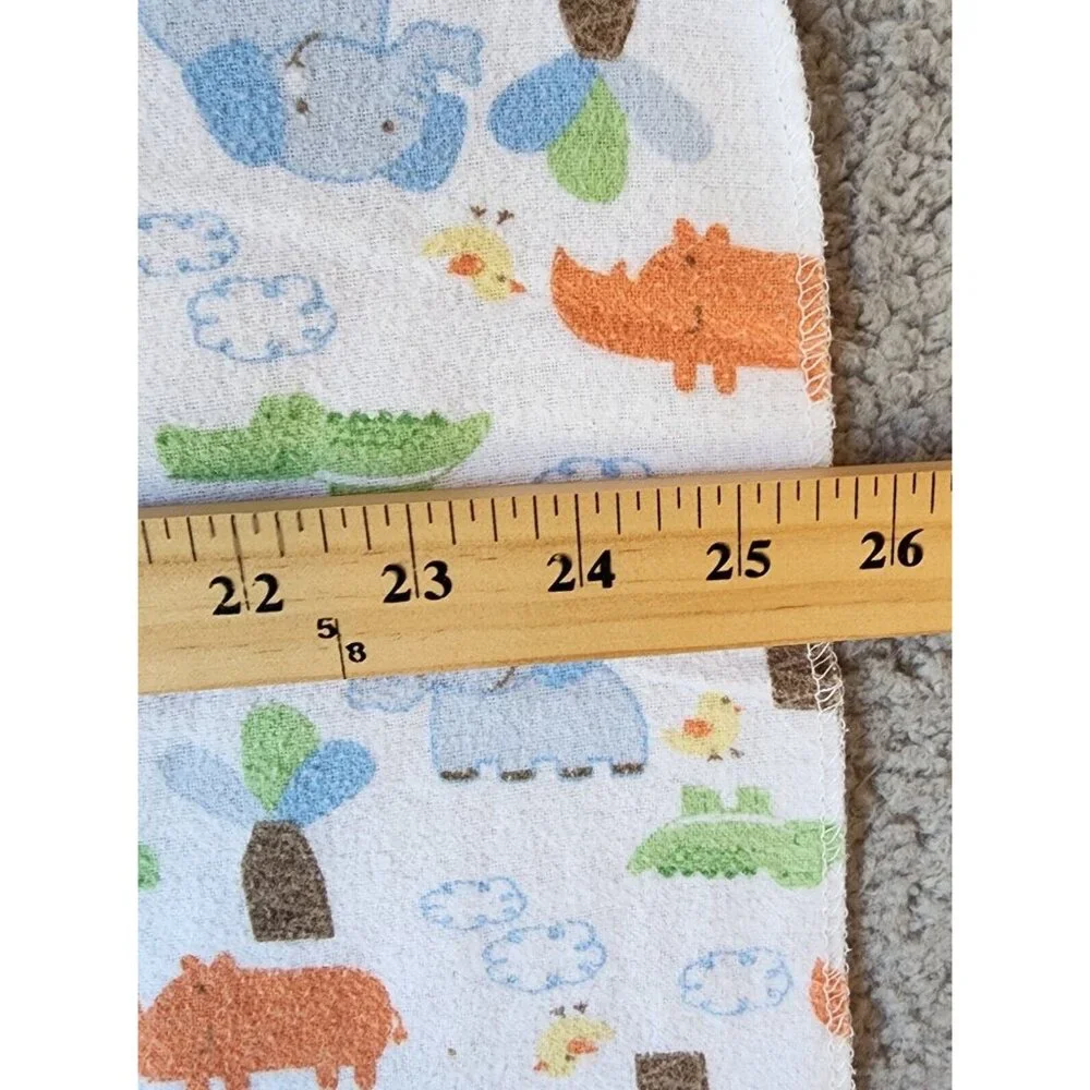 Carters Watch the Wear Cotton Flannel Baby Receiving Blanket Zoo Animals 26